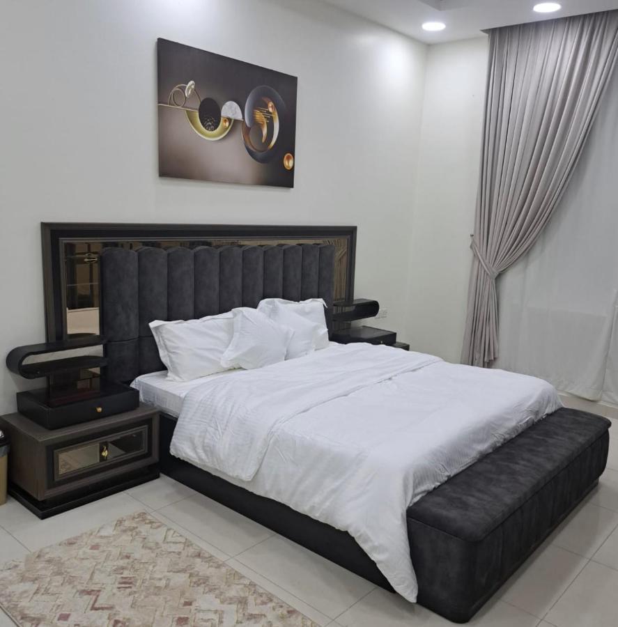 النظافه والجوده Aparthotel Riyadh Eksteriør bilde